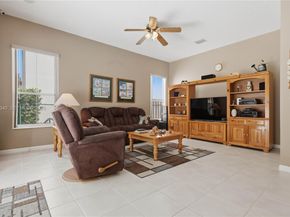 14033 N Cypress Cove Cir, Davie FL 33325