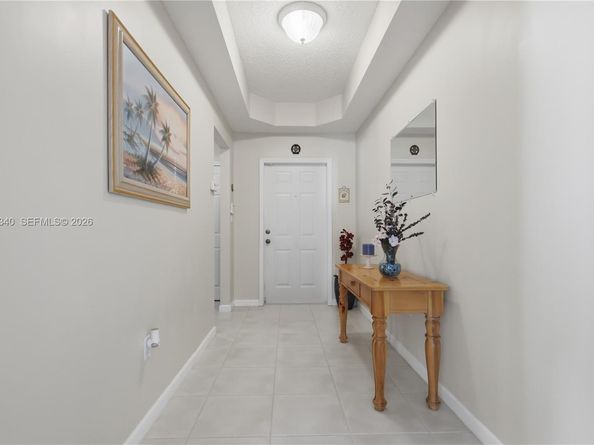 14033 N Cypress Cove Cir, Davie FL 33325