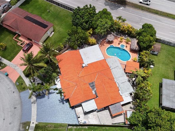 12121 SW 107th St, Miami FL 33186