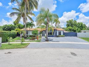 12121 SW 107th St, Miami FL 33186