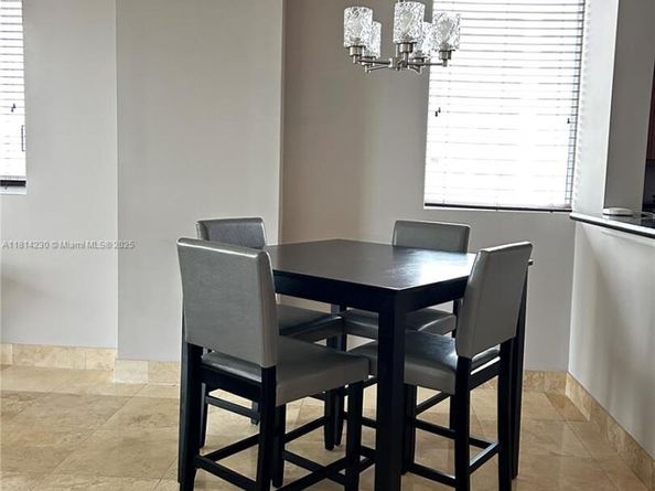 2001 N Ocean Blvd 701, Fort Lauderdale FL 33305