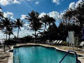 2001 N Ocean Blvd 701, Fort Lauderdale FL 33305