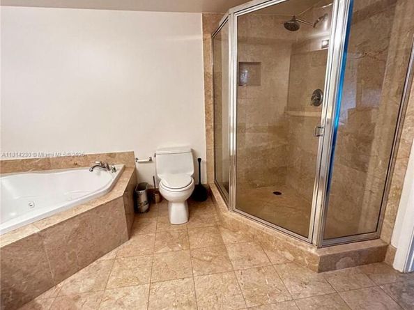 2001 N Ocean Blvd 701, Fort Lauderdale FL 33305
