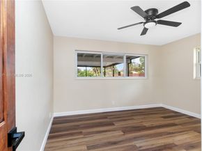 1507 Harding St, Hollywood FL 33020