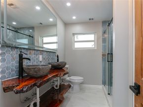 1507 Harding St, Hollywood FL 33020