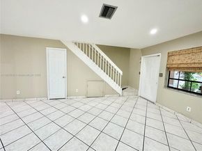 10554 NW 3rd St, Pembroke Pines FL 33026