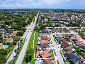 15275 SW 56th Ter, Miami FL 33193
