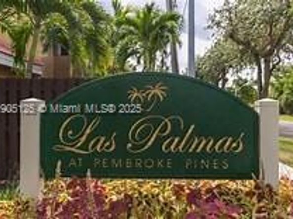 12032 S Las Palmas Dr, Pembroke Pines FL 33025