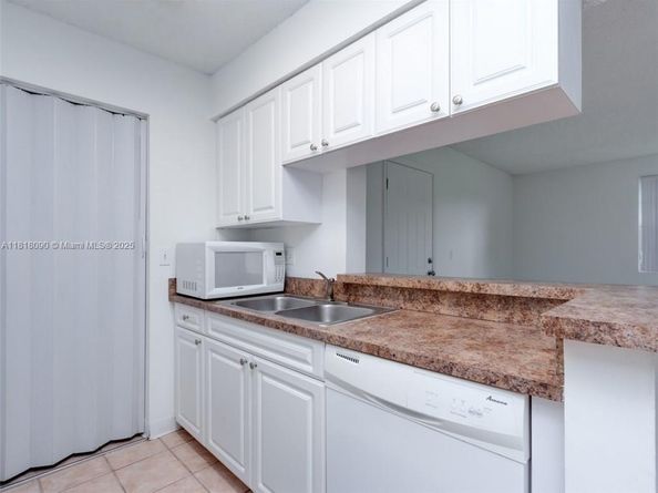 1235 SW 46th Ave 707, Pompano Beach FL 33069
