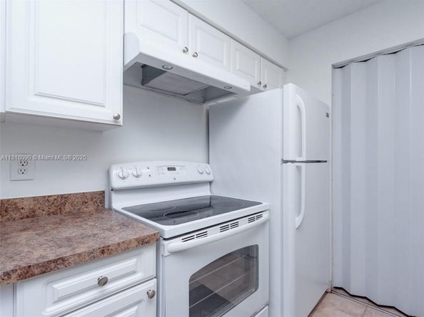 1235 SW 46th Ave 707, Pompano Beach FL 33069