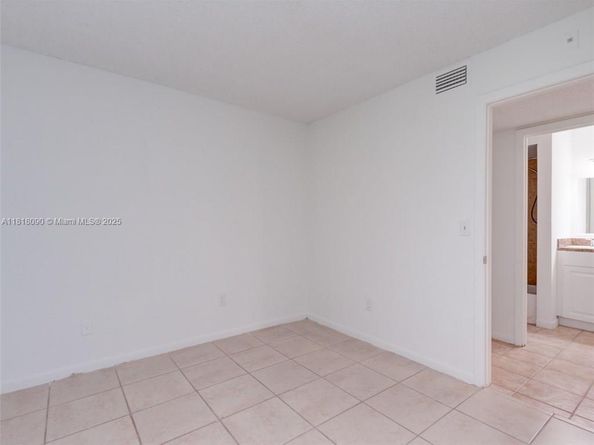 1235 SW 46th Ave 707, Pompano Beach FL 33069
