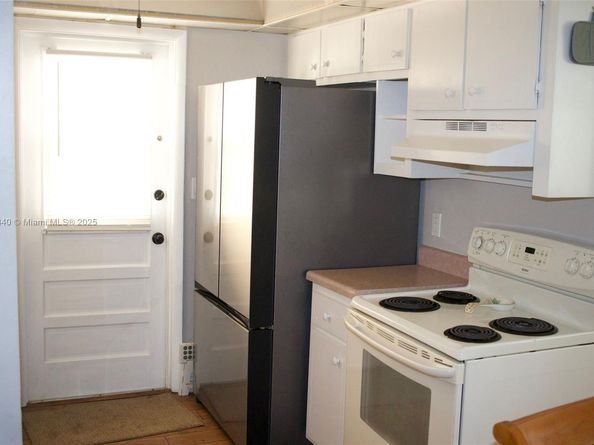 415 NE 2nd St 223, Hallandale Beach FL 33009