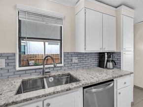 5230 SW 26th Ave, Dania Beach FL 33312