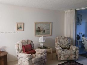 2901 NW 48th Ave 367, Lauderdale Lakes FL 33313