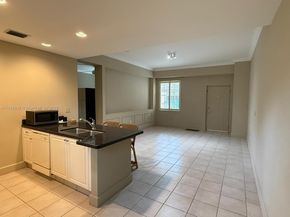 6598 W Sample Rd 6598, Coral Springs FL 33067