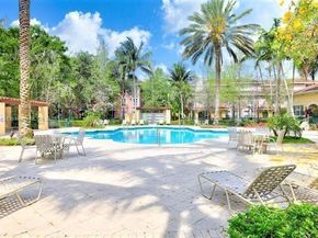 6598 W Sample Rd 6598, Coral Springs FL 33067