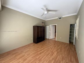 6598 W Sample Rd 6598, Coral Springs FL 33067