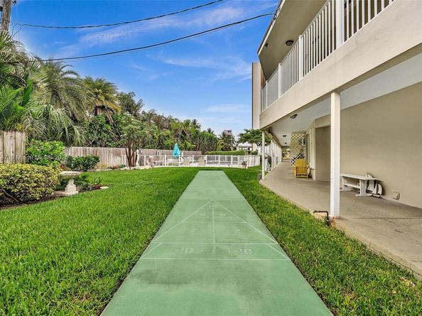 2501 N Ocean Blvd 18, Pompano Beach FL 33062