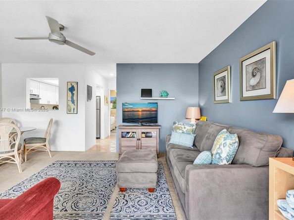 2501 N Ocean Blvd 18, Pompano Beach FL 33062