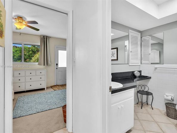 2501 N Ocean Blvd 18, Pompano Beach FL 33062