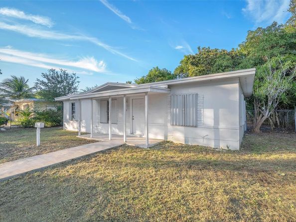 265 NW 135th, North Miami FL 33168