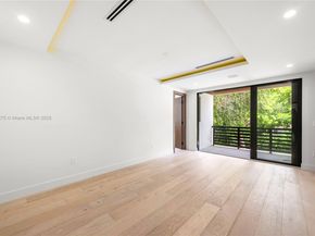 260 NW 47th St, Miami FL 33127
