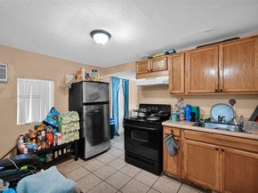 10601 SW 172nd St, Miami FL 33157