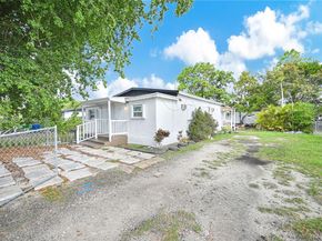 10601 SW 172nd St, Miami FL 33157