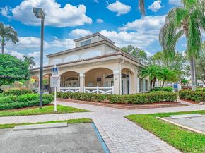 4907 Pelican Mnr, Coconut Creek FL 33073