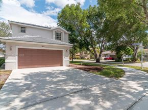 4907 Pelican Mnr, Coconut Creek FL 33073