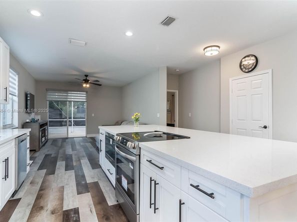 4907 Pelican Mnr, Coconut Creek FL 33073