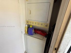 6090 W 5th Ln, Hialeah FL 33012