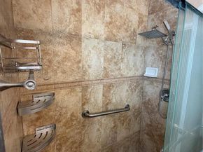 6090 W 5th Ln, Hialeah FL 33012