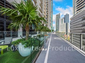 1010 Brickell Ave 3904, Miami FL 33131