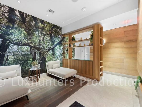 1010 Brickell Ave 3904, Miami FL 33131