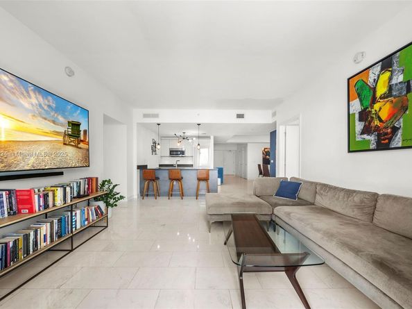 1010 Brickell Ave 3904, Miami FL 33131