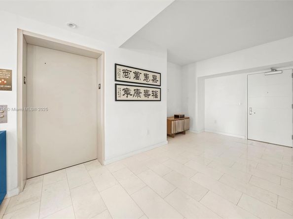 1010 Brickell Ave 3904, Miami FL 33131