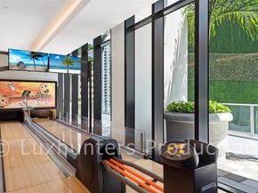1010 Brickell Ave 3904, Miami FL 33131
