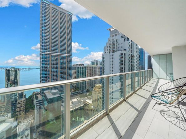 1010 Brickell Ave 3904, Miami FL 33131