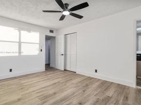 2861 Somerset Dr 203, Lauderdale Lakes FL 33311