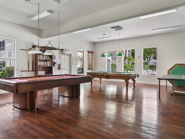 2861 Somerset Dr 203, Lauderdale Lakes FL 33311