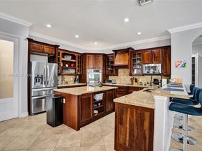 3402 Vanderbilt Dr, Wellington FL 33414