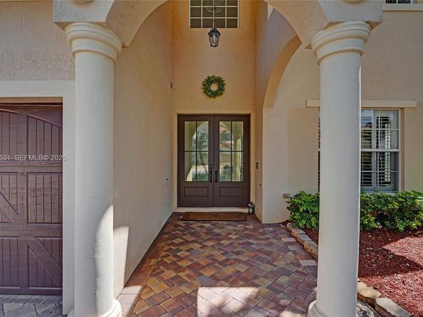 3402 Vanderbilt Dr, Wellington FL 33414