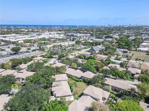 1759 NE 39th Ct 1301, Pompano Beach FL 33064