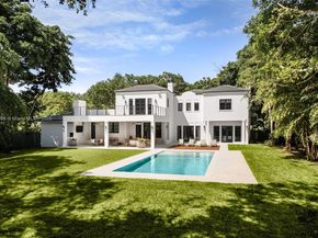 4860 Hammock Lake Dr, Coral Gables FL 33156