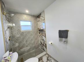 1254 NW 82nd Ave, Plantation FL 33322