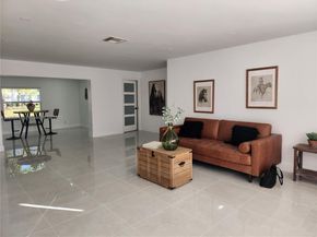 1254 NW 82nd Ave, Plantation FL 33322