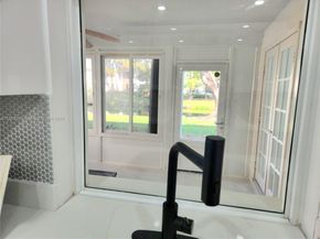 1254 NW 82nd Ave, Plantation FL 33322