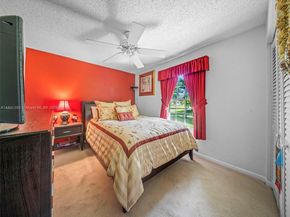 8520 SW 179th St, Palmetto Bay FL 33157