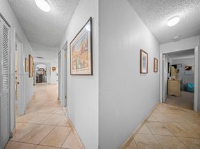 8520 SW 179th St, Palmetto Bay FL 33157